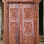 Arc Lamu Door
